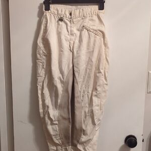Elegant Cream Riding Breeches